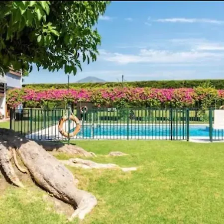 Beautiful Flat - Great Location Apartment