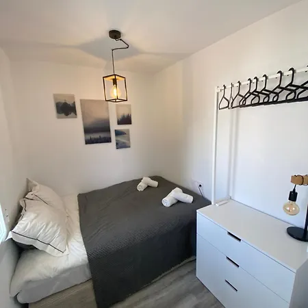 Apartment Beautiful Flat - Great Location *